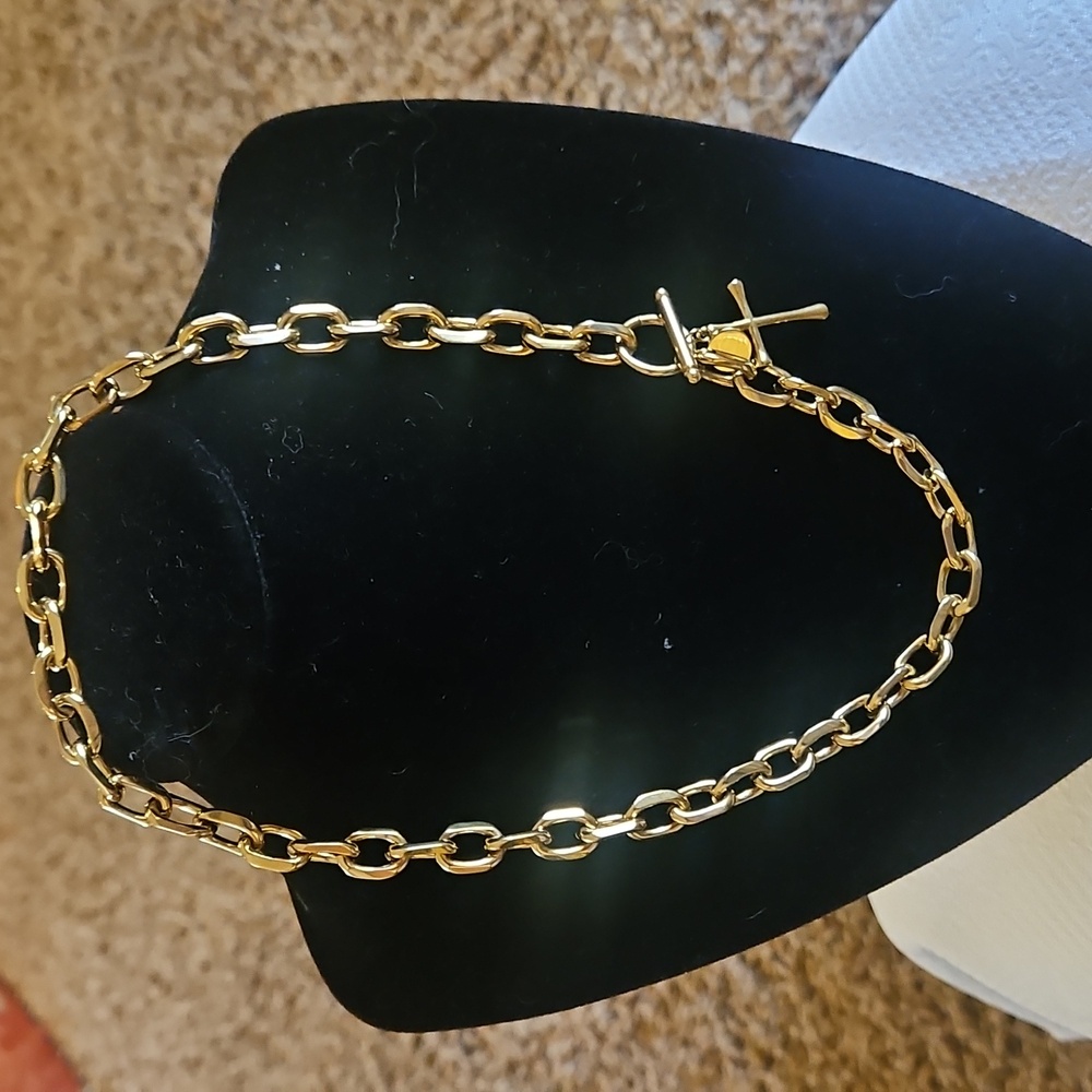 Elegant Gold Tone By Victoria Emerson Chain Necklace with Cross Pendant - Picture 3 of 4